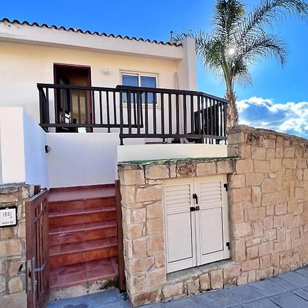 Melanos Sea View Apartment Paphos Exterior photo
