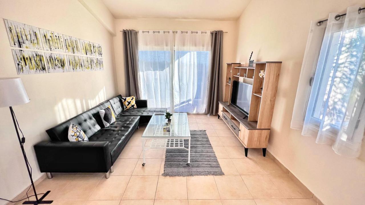 Melanos Sea View Apartment Paphos Exterior photo